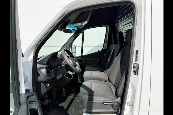 Mercedes-Benz eSprinter eSprinter 312 55kWh L2H2 Elektrisch 145km WLTP 92,5% (SOH) 80kw Snelladen Climate Control Camera