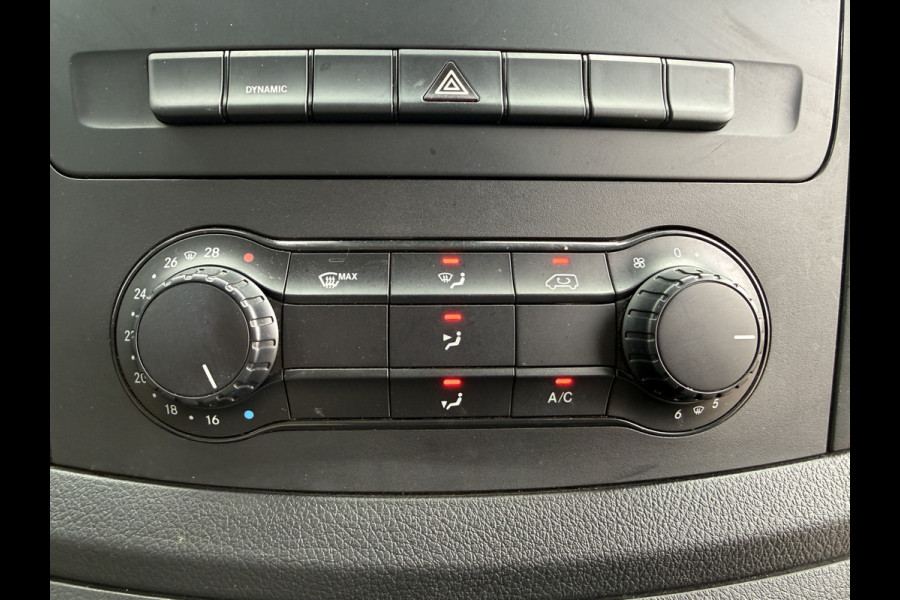 Mercedes-Benz eVito eVito 112 66kWh L2 280km WLTP 95,6% (SOH) 80KW Snelladen Climate Control Apple Carplay Stoelverwarming