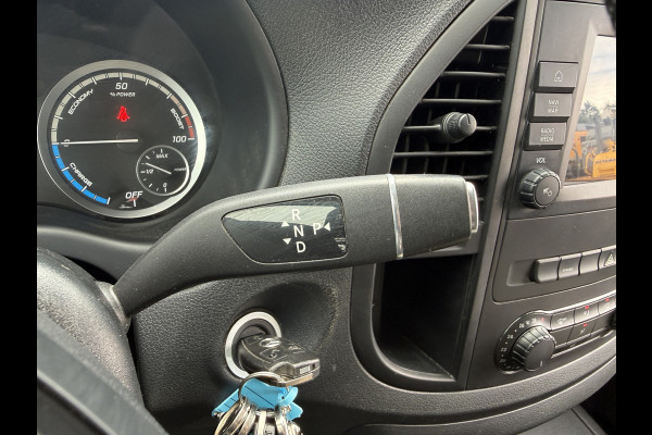 Mercedes-Benz eVito eVito 112 66kWh L2 280km WLTP 95,6% (SOH) 80KW Snelladen Climate Control Apple Carplay Stoelverwarming