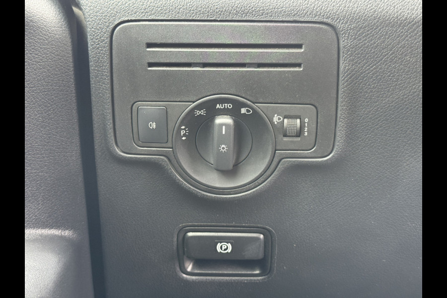 Mercedes-Benz eVito eVito 112 66kWh L2 280km WLTP 95,6% (SOH) 80KW Snelladen Climate Control Apple Carplay Stoelverwarming