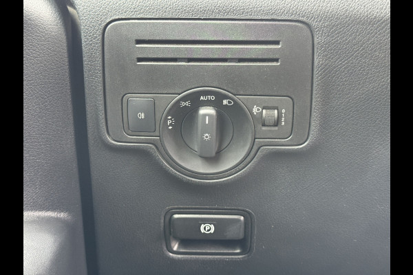 Mercedes-Benz eVito eVito 112 66kWh L2 280km WLTP 95,6% (SOH) 80KW Snelladen Climate Control Apple Carplay Stoelverwarming