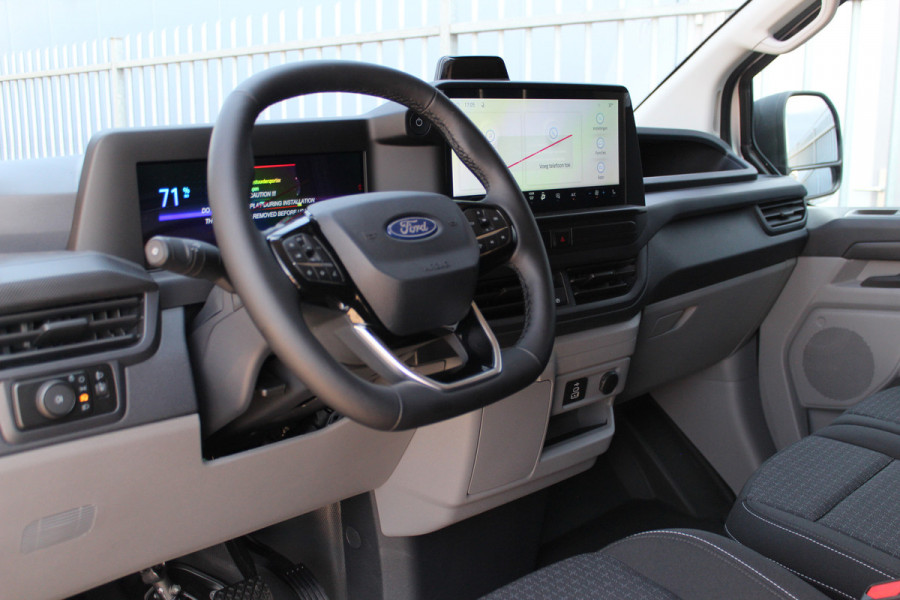 Ford E-Transit Custom 340 L2H1 Trend 71 kWh ELEKTRISCH ! Carplay, Camera, Cruise Contole, Winter pakket Stoel Stuur en Voorruit verwarming, Van € 46.340,- nu voor € 37.950,-