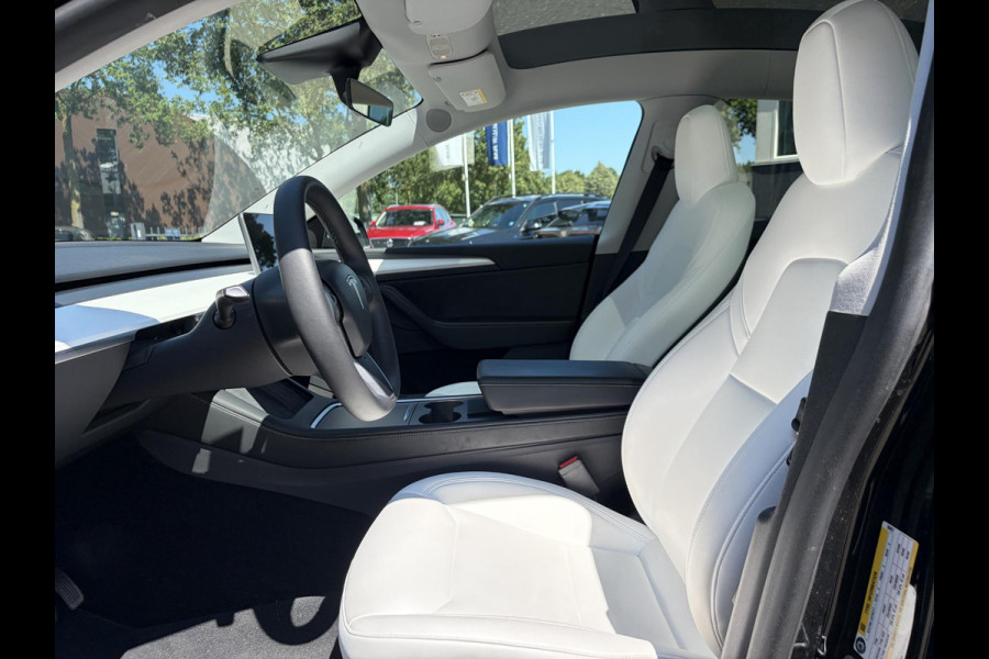 Tesla Model Y Long Range AWD 75 kWh SOH 98% | 20 INCH | TESLA FABRIEKSGARANTIE T/M 03-2028 OF 80.000 KM | TESLA FABRIEKSGARANTIE HOOGVOLTACCU & AANDRIJFLIJN T/M 03-2032 OF 192.000 KM |