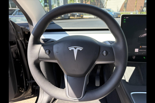 Tesla Model Y Long Range AWD 75 kWh SOH 98% | 20 INCH | TESLA FABRIEKSGARANTIE T/M 03-2028 OF 80.000 KM | TESLA FABRIEKSGARANTIE HOOGVOLTACCU & AANDRIJFLIJN T/M 03-2032 OF 192.000 KM |