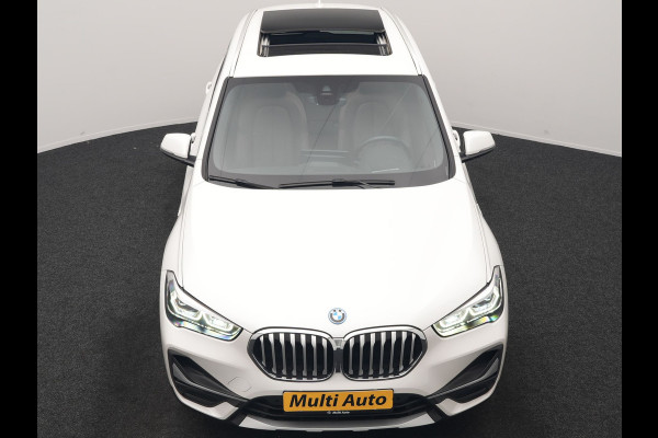 BMW X1 xDrive25e xLine PHEV 221pk Dealer O.H | Panodak | Adaptive Cruise | Camera | Head Up | Lederen Sportstoelen Memory & Verwarmd | Hifi Audio | Lane Assist | Sfeerverlichting | Navigatie | DAB | 18"L.M | Plug In Hybrid |