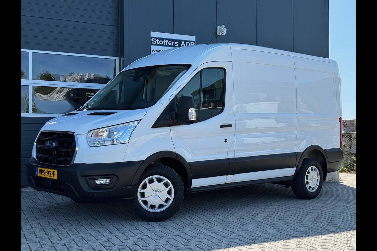 Ford Transit 350 2.0 TDCI 130pk L2H2 Trend MHEV | Camera | Trekhaak | Winterpack | Cruise | Bluetooth | CarPlay | Airco