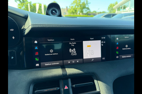 Porsche Taycan GTS 93 kWh / SoH 91,6% / Panoramadak / 360Camera / Head-up / Passenger Display / Achterasbesturing / Keyless / Bose / 21'' / Luchtvering / Sportdesign+Chrono / Matrix LED / Carbon intr. / Innodrive