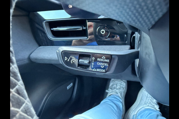 Porsche Taycan GTS 93 kWh / SoH 91,6% / Panoramadak / 360Camera / Head-up / Passenger Display / Achterasbesturing / Keyless / Bose / 21'' / Luchtvering / Sportdesign+Chrono / Matrix LED / Carbon intr. / Innodrive