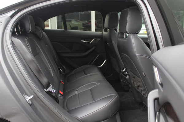 Jaguar I-PACE EV400 First Edition 90 kWh / Full option! / Trekhaak / Panoramadak / 360Camera / Head-up / 20'' / Luchtvering / Leder / Meridian / Stoel+Stuurverwarming / 4zone Airco / DAB / Dodehoek / ACC