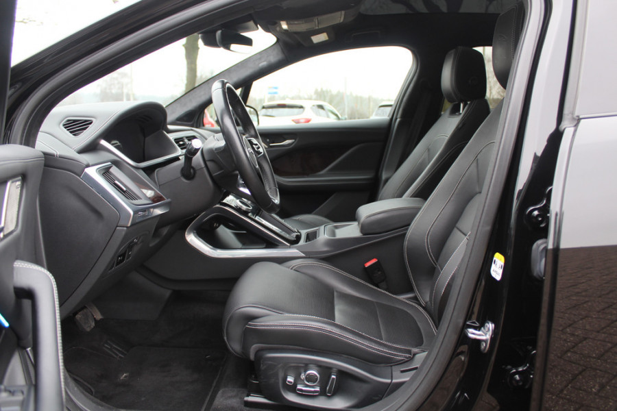 Jaguar I-PACE EV400 First Edition 90 kWh / Full option! / Trekhaak / Panoramadak / 360Camera / Head-up / 20'' / Luchtvering / Leder / Meridian / Stoel+Stuurverwarming / 4zone Airco / DAB / Dodehoek / ACC