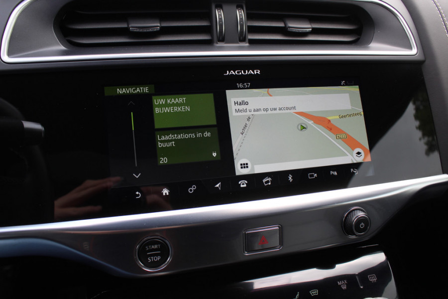 Jaguar I-PACE EV400 First Edition 90 kWh / Full option! / Trekhaak / Panoramadak / 360Camera / Head-up / 20'' / Luchtvering / Leder / Meridian / Stoel+Stuurverwarming / 4zone Airco / DAB / Dodehoek / ACC