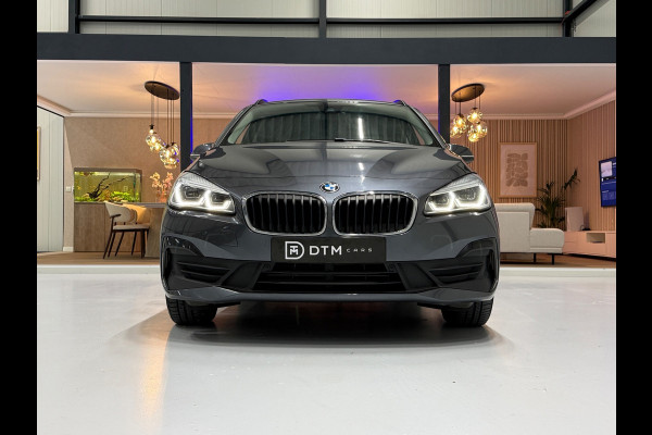 BMW 2 Serie Gran Tourer 218i Automaat | Trekhaak | Navigatie | LED | Achteruitrijcamera
