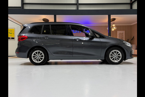 BMW 2 Serie Gran Tourer 218i Automaat | Trekhaak | Navigatie | LED | Achteruitrijcamera