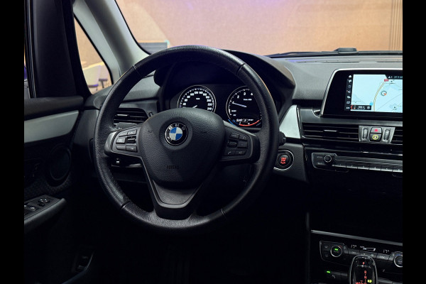 BMW 2 Serie Gran Tourer 218i Automaat | Trekhaak | Navigatie | LED | Achteruitrijcamera