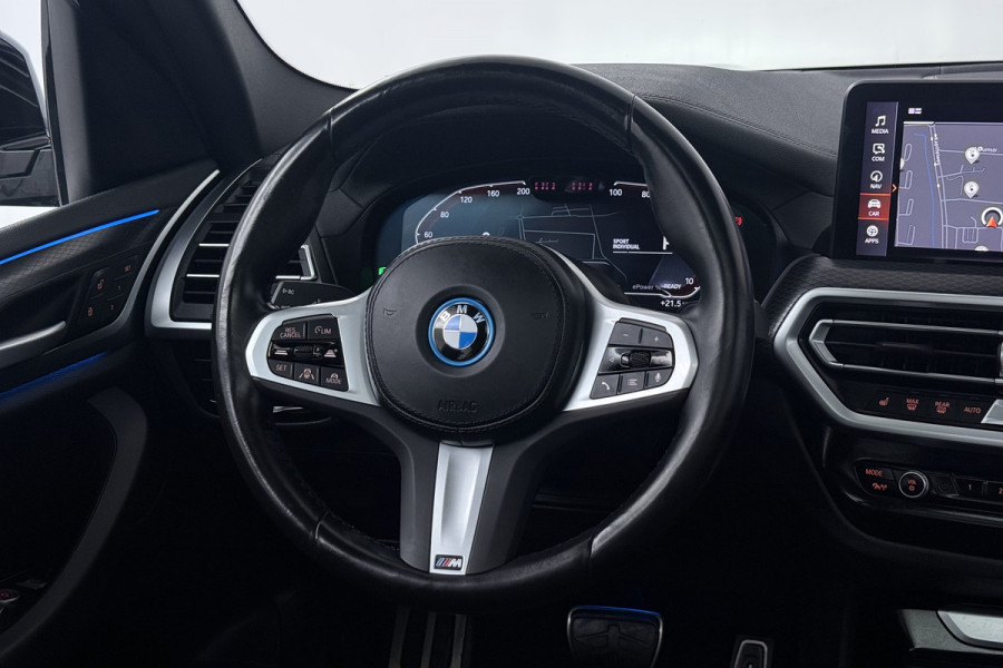 BMW iX3 Executive 80 kWh (PANORAMADAK, CAMERA, SFEERVERLICHTING, STOELVERWARMING, ELEKTR STOELEN, CRUISE ADAPTIEF)