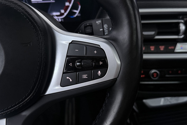BMW iX3 Executive 80 kWh (PANORAMADAK, CAMERA, SFEERVERLICHTING, STOELVERWARMING, ELEKTR STOELEN, CRUISE ADAPTIEF)