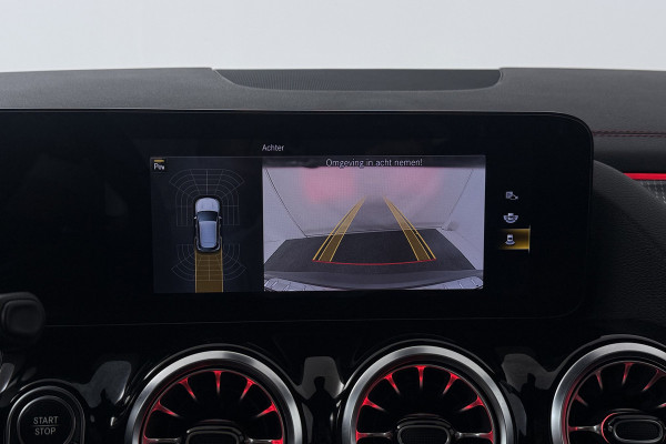 Mercedes-Benz EQA 250 Business Solution AMG 67 kWh (SFEERVERLICHTING, STOELVERWARMING, CAMERA, CRUISE CONTROL, NAVIGATIE)