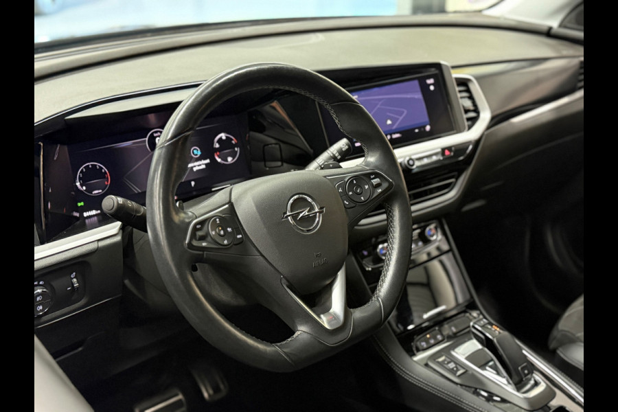 Opel Grandland Ultimate 1.2 Turbo AUT 130pk | Perla Nera Zwart | 360° Camera | Trekhaak | Elektr. Achterklep