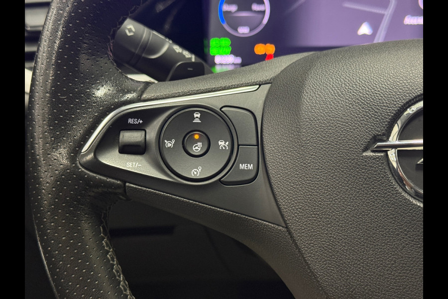 Opel Grandland Ultimate 1.2 Turbo AUT 130pk | Perla Nera Zwart | 360° Camera | Trekhaak | Elektr. Achterklep