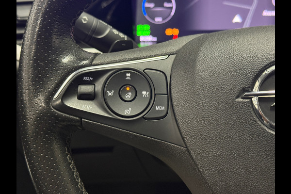 Opel Grandland Ultimate 1.2 Turbo AUT 130pk | Perla Nera Zwart | 360° Camera | Trekhaak | Elektr. Achterklep