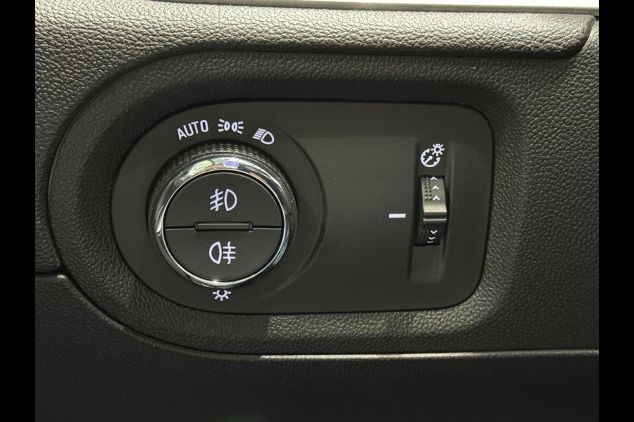 Opel Grandland Ultimate 1.2 Turbo AUT 130pk | Perla Nera Zwart | 360° Camera | Trekhaak | Elektr. Achterklep