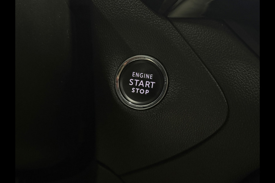 Opel Grandland Ultimate 1.2 Turbo AUT 130pk | Perla Nera Zwart | 360° Camera | Trekhaak | Elektr. Achterklep