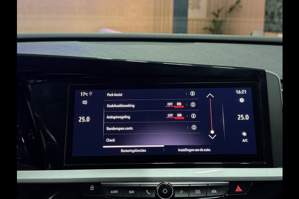 Opel Grandland Ultimate 1.2 Turbo AUT 130pk | Perla Nera Zwart | 360° Camera | Trekhaak | Elektr. Achterklep