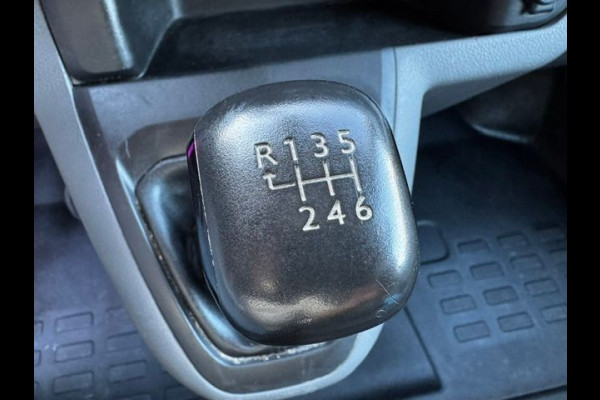 Peugeot Expert 2.0 BlueHDI 120 Premium L2 Euro 6 BTW/BPM VRIJ Airco/ECC,2 Schuifdeuren
