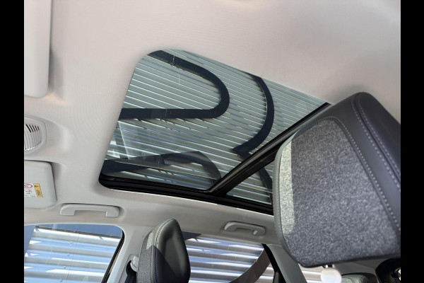 Peugeot 3008 1.2 PureTech Allure 2e Eigenaar|Schuifdak|Camera|Carplay|Clima|Trekhaak|i-Cockpit|Cruise|Elek Ramen|LM Velgen|PDC V+A|Stoelverwarming|Nieuwe APK bij aflevering