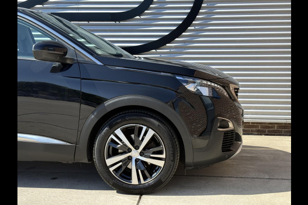 Peugeot 3008 1.2 PureTech Allure 2e Eigenaar|Schuifdak|Camera|Carplay|Clima|Trekhaak|i-Cockpit|Cruise|Elek Ramen|LM Velgen|PDC V+A|Stoelverwarming|Nieuwe APK bij aflevering