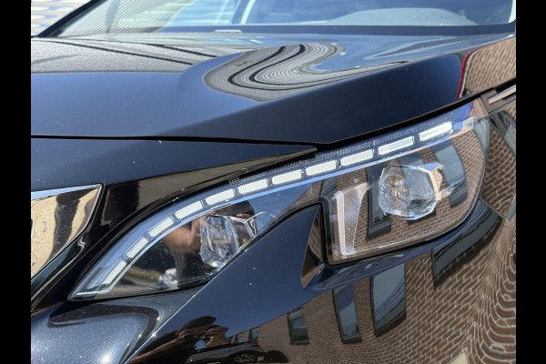 Peugeot 3008 1.2 PureTech Allure 2e Eigenaar|Schuifdak|Camera|Carplay|Clima|Trekhaak|i-Cockpit|Cruise|Elek Ramen|LM Velgen|PDC V+A|Stoelverwarming|Nieuwe APK bij aflevering