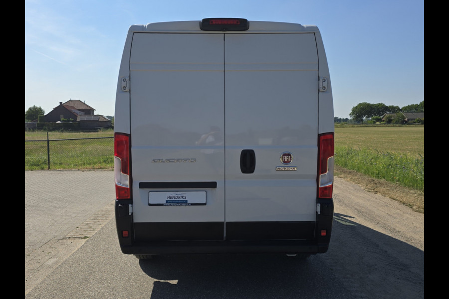 Fiat Ducato 2.2 MultiJet 140 S&S L2H2 3.5t - Euro 6 - 140 Pk - Navi - ParkeerCamera - Airco - Cruise Control
