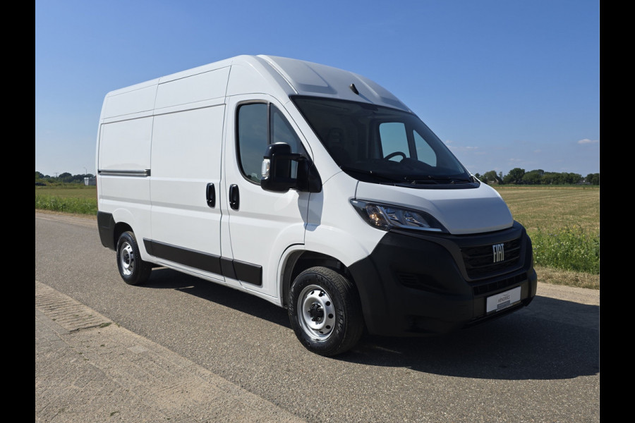 Fiat Ducato 2.2 MultiJet 140 S&S L2H2 3.5t - Euro 6 - 140 Pk - Navi - ParkeerCamera - Airco - Cruise Control