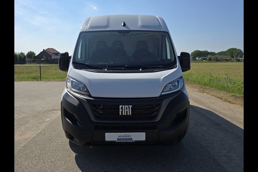 Fiat Ducato 2.2 MultiJet 140 S&S L2H2 3.5t - Euro 6 - 140 Pk - Navi - ParkeerCamera - Airco - Cruise Control