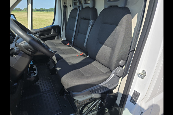 Fiat Ducato 2.2 MultiJet 140 S&S L2H2 3.5t - Euro 6 - 140 Pk - Navi - ParkeerCamera - Airco - Cruise Control