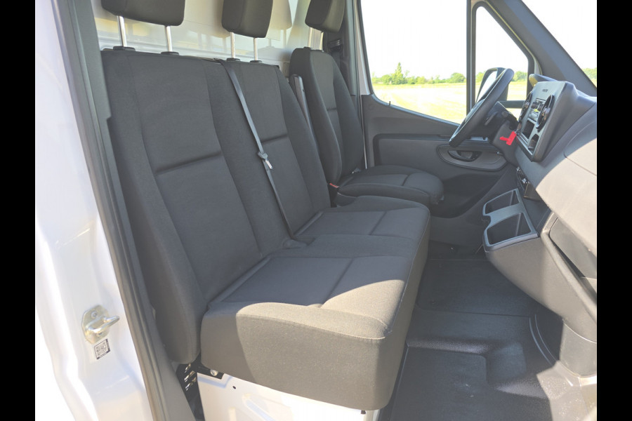 Mercedes-Benz Sprinter 515 CDI Bakwagen + Laadklep - AUTOMAAT - Euro 6 - 150 Pk - Airco - Cruise Control