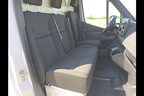 Mercedes-Benz Sprinter 515 CDI Bakwagen + Laadklep - AUTOMAAT - Euro 6 - 150 Pk - Airco - Cruise Control