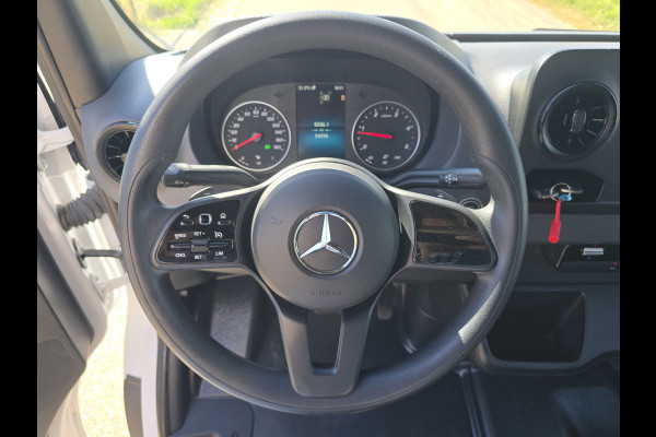 Mercedes-Benz Sprinter 515 CDI Bakwagen + Laadklep - AUTOMAAT - Euro 6 - 150 Pk - Airco - Cruise Control