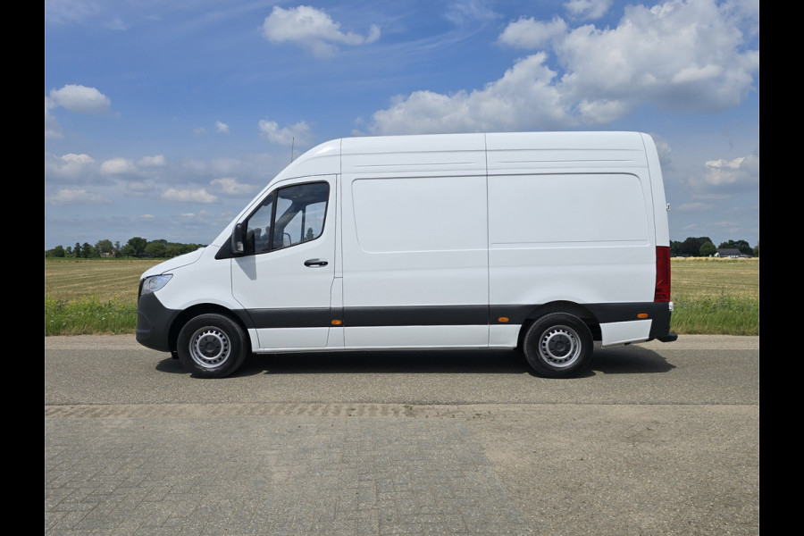 Mercedes-Benz Sprinter 315 1.9 CDI L2H2 RWD - Euro 6 - AUTOMAAT - 150 Pk - MBUX - ParkeerCamera -