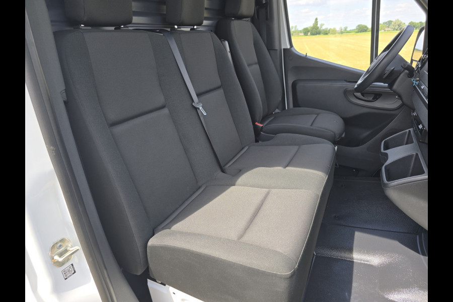 Mercedes-Benz Sprinter 315 1.9 CDI L2H2 RWD - Euro 6 - AUTOMAAT - 150 Pk - MBUX - ParkeerCamera -