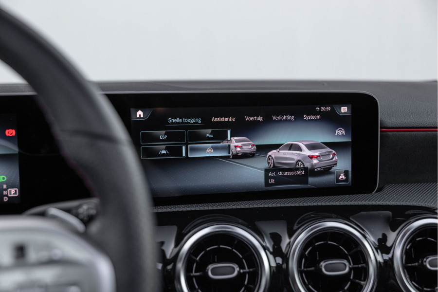 Mercedes-Benz A-Klasse 200 Launch Edition Premium Plus AMG Pano 19''