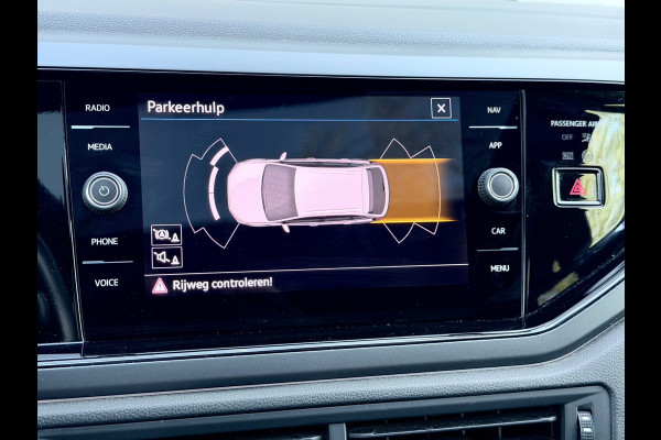 Volkswagen Taigo 1.5 TSI 3x R-Line Pano/AppleCarPlay