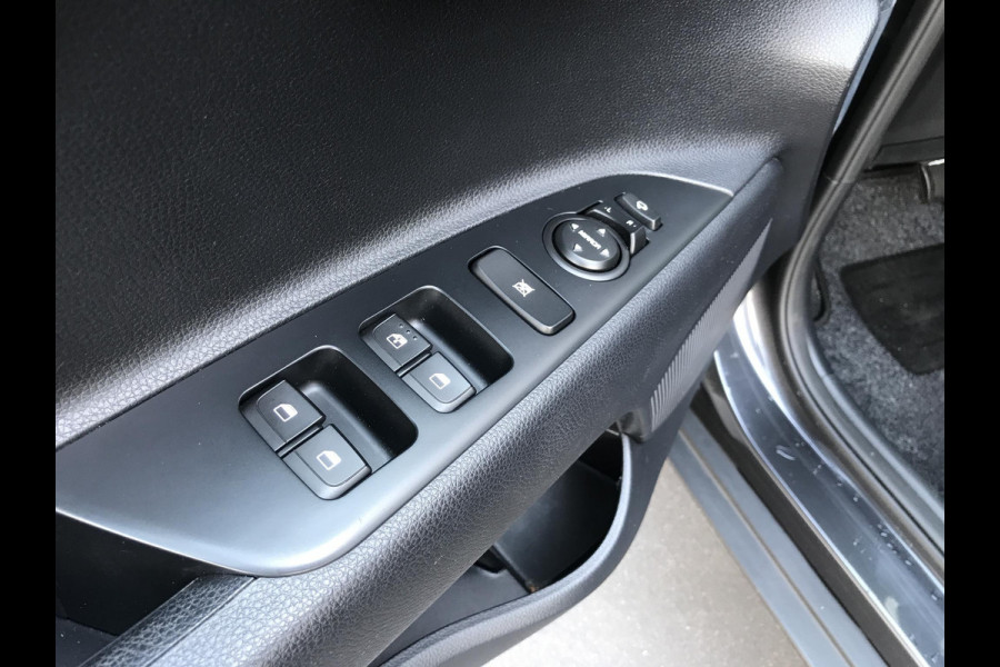 Kia Stonic 1.0 DynamicLine Automaat
