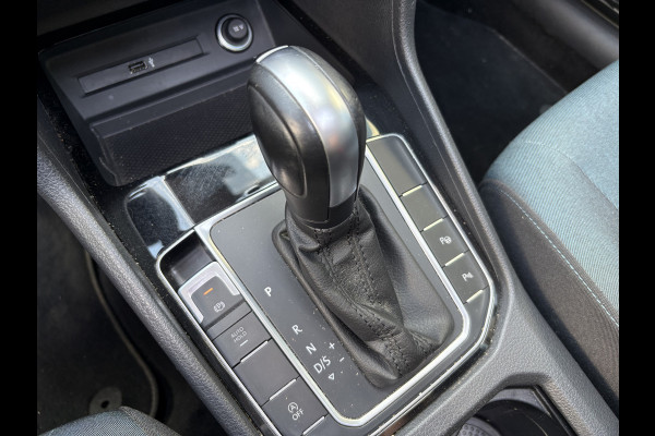 Volkswagen Golf Sportsvan 1.5 TSI ACT DSG Comfortline SCHUIFDAK/CAMERA/DODEHOEK/ADAPT.CRUISE