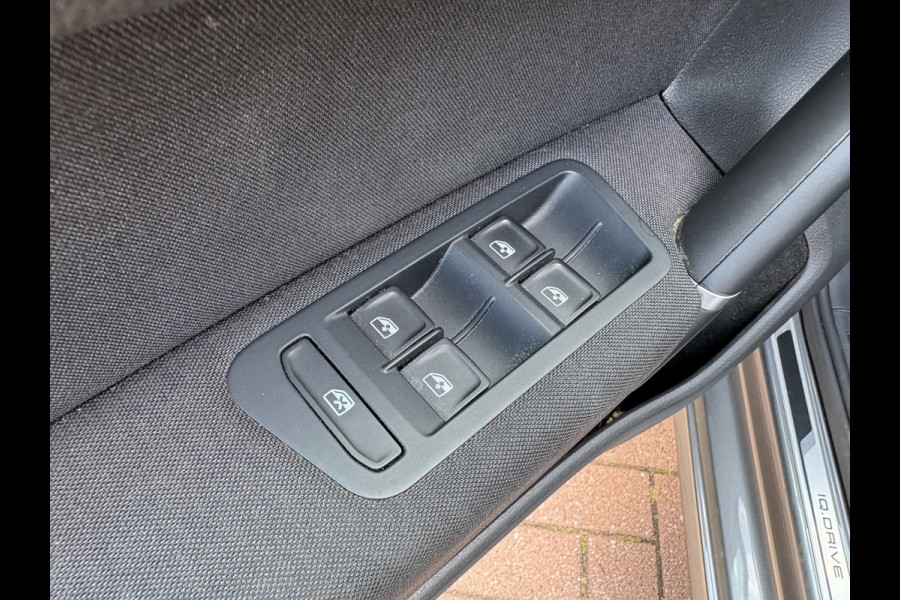 Volkswagen Golf Sportsvan 1.5 TSI ACT DSG Comfortline SCHUIFDAK/CAMERA/DODEHOEK/ADAPT.CRUISE