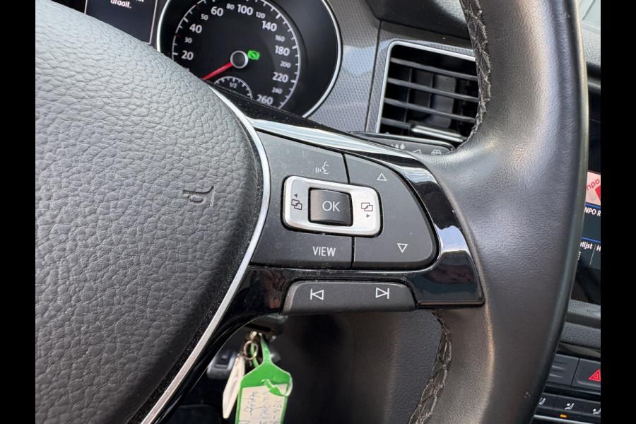 Volkswagen Golf Sportsvan 1.5 TSI ACT DSG Comfortline SCHUIFDAK/CAMERA/DODEHOEK/ADAPT.CRUISE