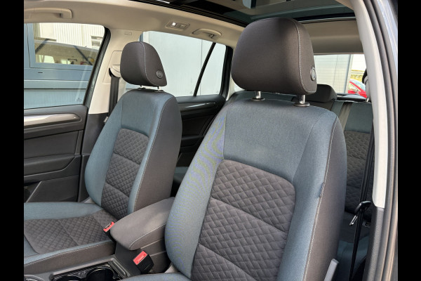 Volkswagen Golf Sportsvan 1.5 TSI ACT DSG Comfortline SCHUIFDAK/CAMERA/DODEHOEK/ADAPT.CRUISE