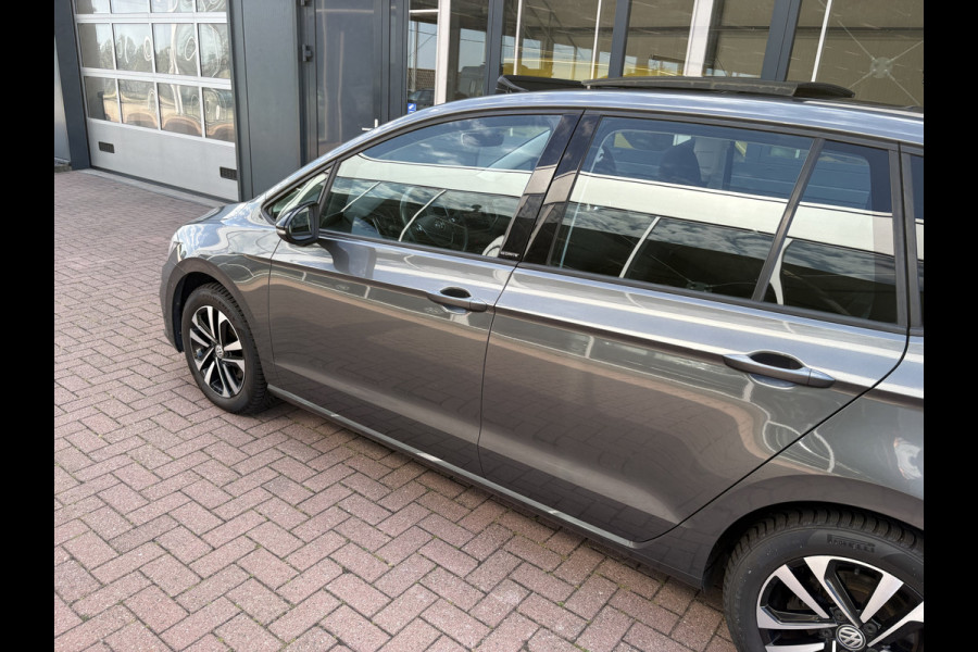 Volkswagen Golf Sportsvan 1.5 TSI ACT DSG Comfortline SCHUIFDAK/CAMERA/DODEHOEK/ADAPT.CRUISE