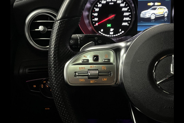 Mercedes-Benz GLC 300e 4MATIC AMG-line Trekhaak | Burmester | Open dak | Stoelverwarming | Carplay | Cruise control | Achteruitrij camera