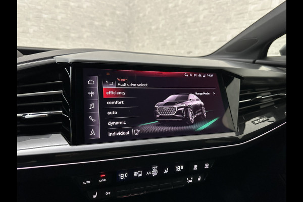Audi Q4 Sportback e-tron 40 S-Line 77 kWh | Sportstoelen | SOH 98,5 % | H-Leder | ACC | Lane ass. | Virtual + | Black-Optic | Stoelverwarming | 5x Q4 OP VOORRAAD! | Camera | Matrix-Led | Getint Glas | Zwarte Hemelbekleding | MMi+ | 3-Zone Clima | Bovag Garantie |